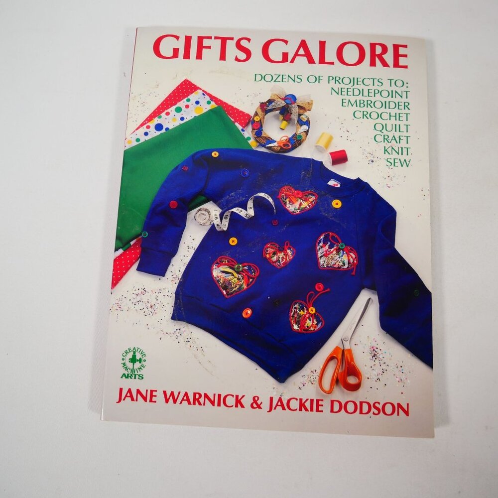 Sewing & Crafting Project Books Lot Of 5 VTG Quilting Embroidery Crochet - Picture 2 of 16